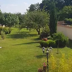 Apartamento Avec Terrasse, Aircon & Parking Clos